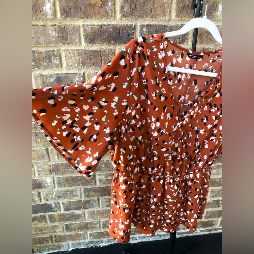 Blouse - Picture 4 of 8